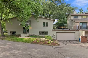 9701 Mill Creek Dr, Eden Prairie, MN 55347 - Photo 5