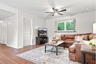 9701 Mill Creek Drive, Eden Prairie, MN 55347 - Photo 33