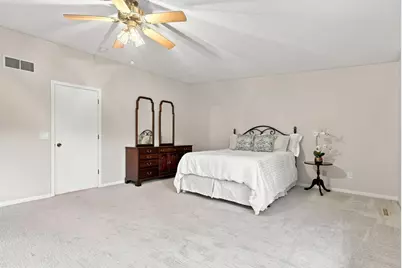 9701 Mill Creek Drive, Eden Prairie, MN 55347 - Photo 21
