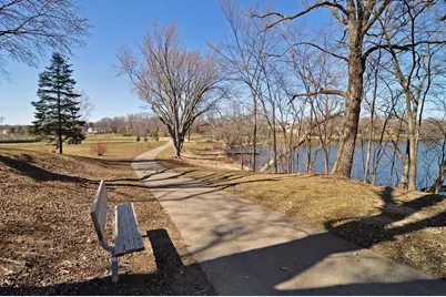 12540 Everest Court W, Apple Valley, MN 55124 - Photo 43