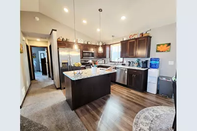 381 18th Street Court NW, Sauk Rapids, MN 56379 - Photo 5