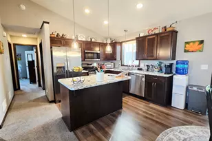 381 18th St Ct NW, Sauk Rapids, MN 56379 - Photo 5