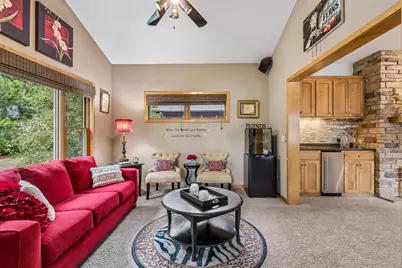 1354 Holly Avenue N, Oakdale, MN 55128 - Photo 27