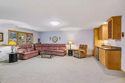 1354 Holly Avenue N, Oakdale, MN 55128 - Photo 39