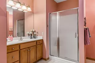 1354 Holly Ave N, Oakdale, MN 55128 - Photo 35