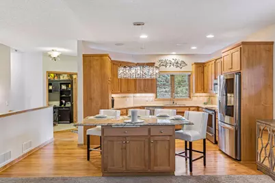 1354 Holly Avenue N, Oakdale, MN 55128 - Photo 13