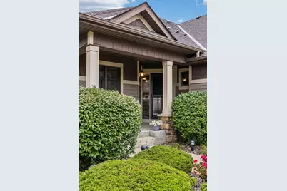 1354 Holly Avenue N, Oakdale, MN 55128 - Photo 7