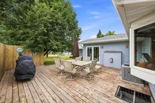 519 Appletree Ln, Moorhead, MN 56560 - Photo 39