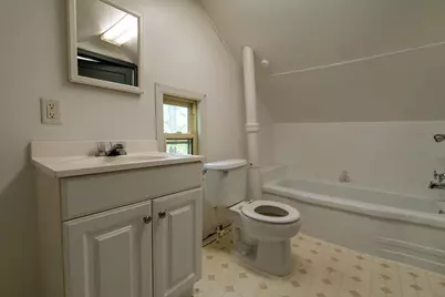 915 College Street N, Fargo, ND 58102 - Photo 17