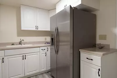 915 College Street N, Fargo, ND 58102 - Photo 19