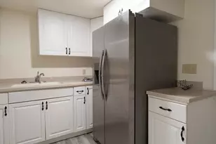 915 College Street N, Fargo, ND 58102 - Photo 19
