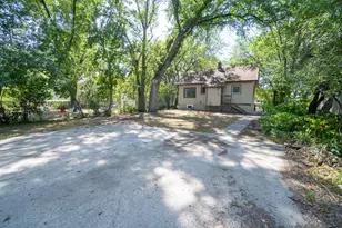 915 College Street N, Fargo, ND 58102 - Photo 29