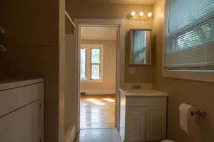 915 College Street N, Fargo, ND 58102 - Photo 11