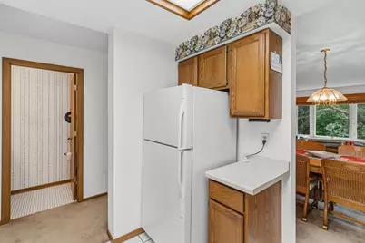 2420 Mendelssohn Lane N #5, Golden Valley, MN 55427 - Photo 17