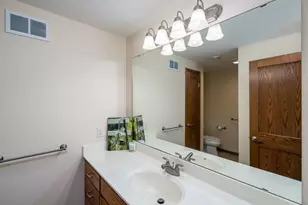 113 Oak Marsh Dr, Mankato, MN 56001 - Photo 53
