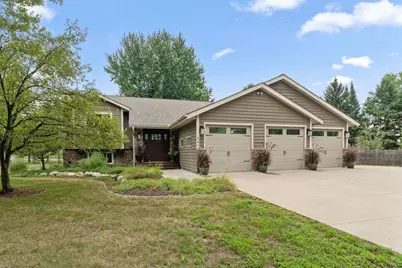 947 Sherman Road, Hudson, WI 54016 - Photo 5