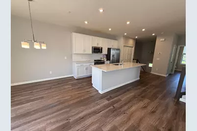 2851 Lexington Place N, Roseville, MN 55113 - Photo 9