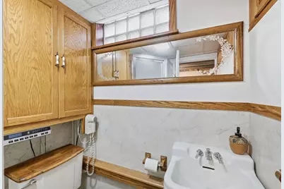 17924 Bell Circle W, Minnetonka, MN 55345 - Photo 15