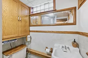 17924 Bell Cir W, Minnetonka, MN 55345 - Photo 15