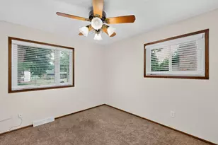 1634 7th Ave SE, Rochester, MN 55904 - Photo 23