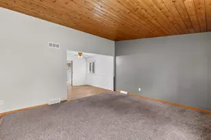 1634 7th Ave SE, Rochester, MN 55904 - Photo 13