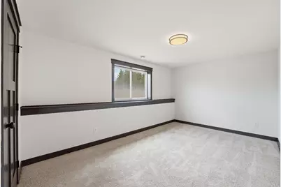 909 Acorn Court, Hudson, WI 54016 - Photo 37