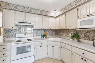 1225 Hall Ave, West Saint Paul, MN 55118 - Photo 7