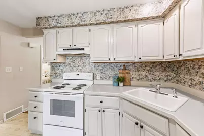 1225 Hall Avenue, West Saint Paul, MN 55118 - Photo 9