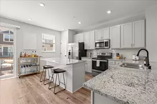 2283 Polar Wy, North Saint Paul, MN 55109 - Photo 7