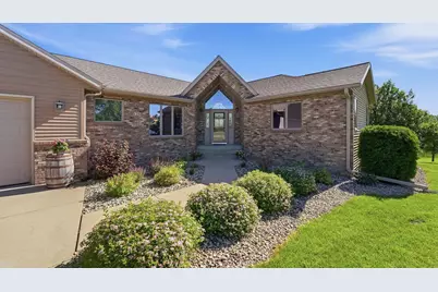 126 57th Avenue NE, Willmar, MN 56201 - Photo 7