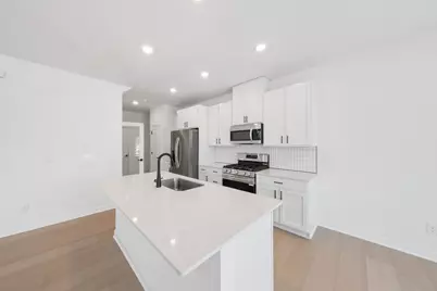 3517 Trails End Circle, Eagan, MN 55123 - Photo 3