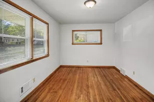 717 Hall Ave, Saint Paul, MN 55107 - Photo 13