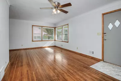 717 Hall Avenue, Saint Paul, MN 55107 - Photo 3