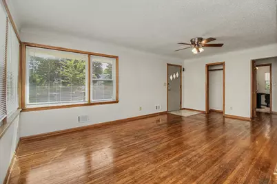 717 Hall Avenue, Saint Paul, MN 55107 - Photo 5