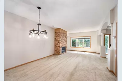 111310 Village Road, Chaska, MN 55318 - Photo 3