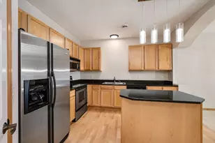 111310 Village Rd, Chaska, MN 55318 - Photo 11