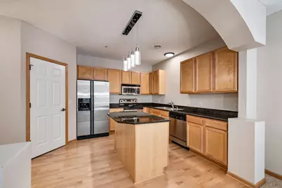 111310 Village Road, Chaska, MN 55318 - Photo 9