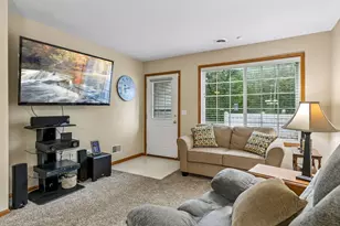 6991 21st St N, Oakdale, MN 55128 - Photo 9