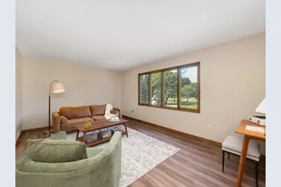 10638 Maple Lane, Corcoran, MN 55374 - Photo 9