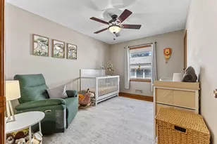 1381 Hoyt Ave E, Saint Paul, MN 55106 - Photo 13