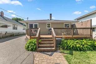 1381 Hoyt Ave E, Saint Paul, MN 55106 - Photo 33