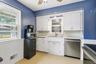 11698 Juniper St NW, Coon Rapids, MN 55448 - Photo 13