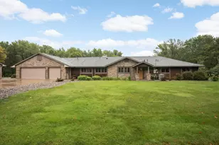 19 Point Rd, Bayport, MN 55003 - Photo 3