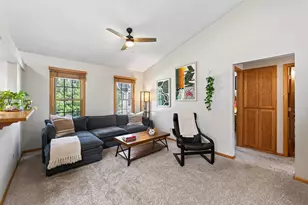 8087 Curtis Ln, Eden Prairie, MN 55347 - Photo 7