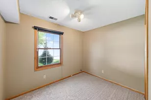 8087 Curtis Ln, Eden Prairie, MN 55347 - Photo 17
