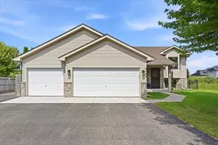 6122 152nd St N, Hugo, MN 55038 - Photo 1