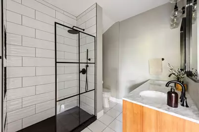41 Russell Avenue S, Minneapolis, MN 55405 - Photo 23