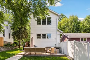 41 Russell Ave S, Minneapolis, MN 55405 - Photo 39