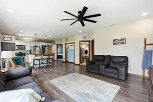 806 248th St, Osceola, WI 54020 - Photo 9