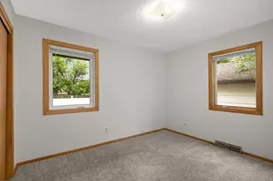 1735 4th St, White Bear Lake, MN 55110 - Photo 29